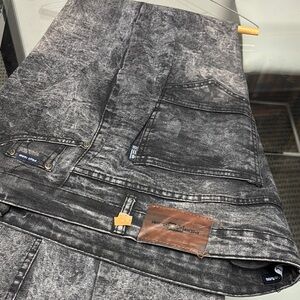 Gray Denim Skirt with Pockets